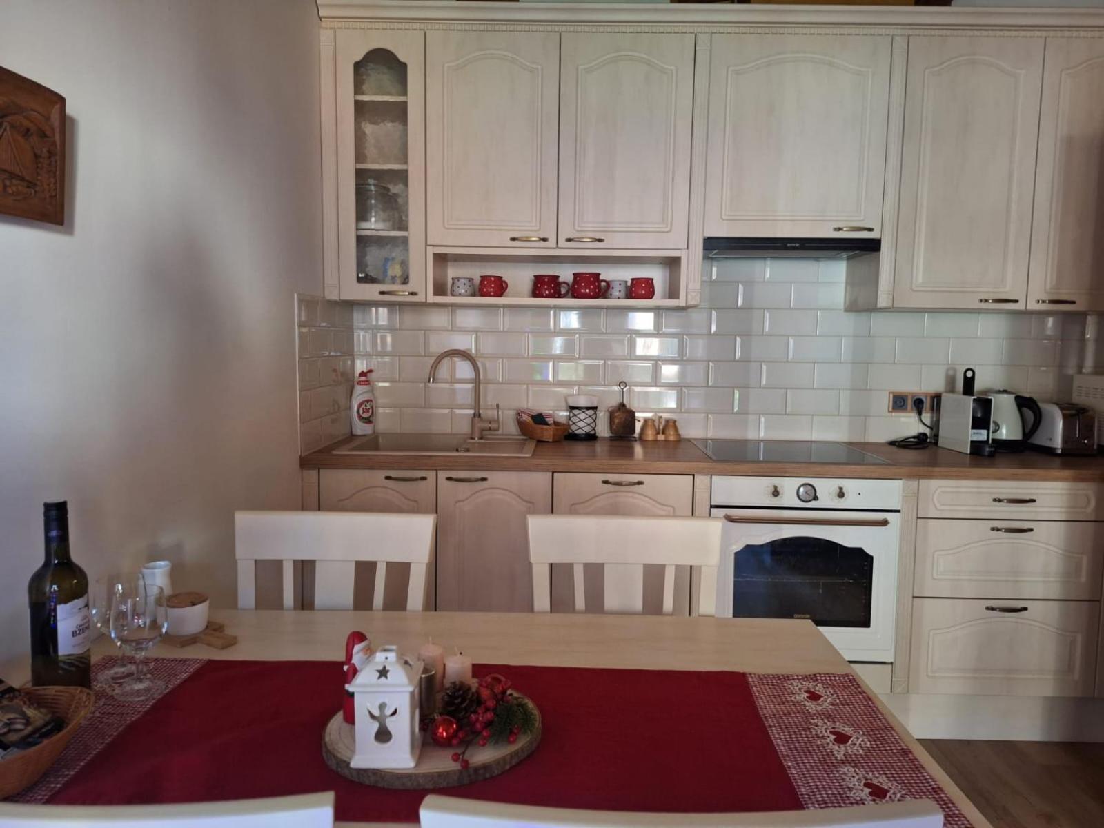 Apartman Jezerne เวลเก คาร์โลวิตเซอ ภายนอก รูปภาพ